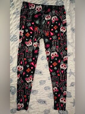 Day of the Dead Dia de Los Muertos Cute Kitty Skull Leggings